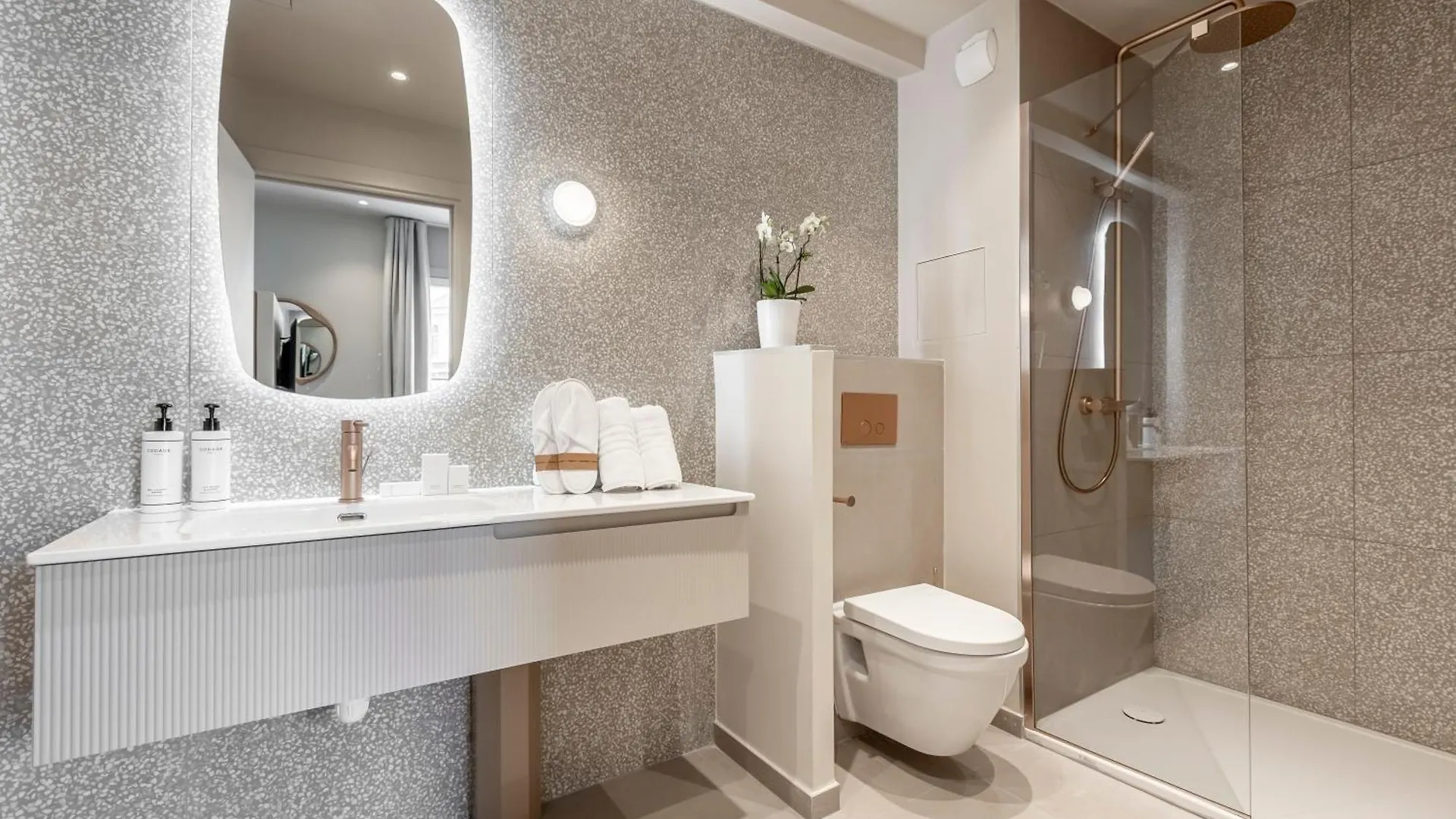 Suites Fl - By Sweett Paris