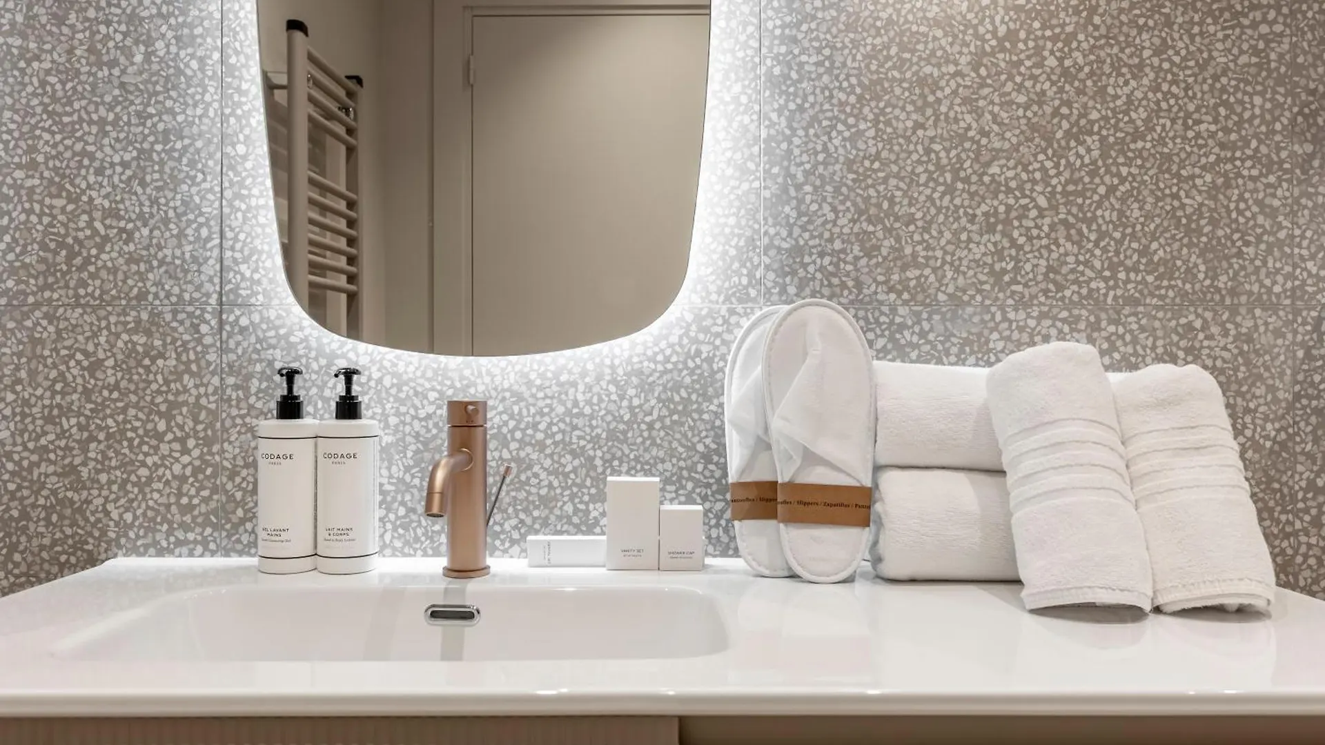 Suites Fl - By Sweett Paris