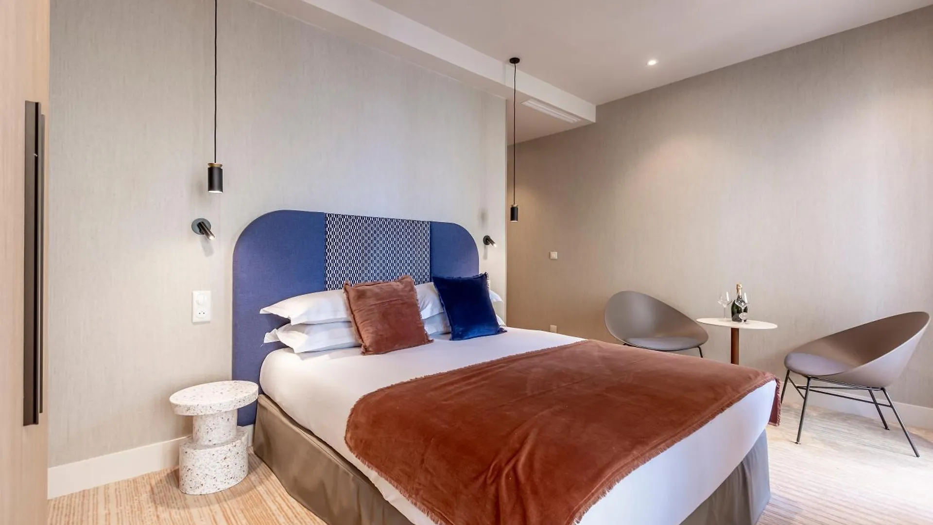 Suites Fl - By Sweett Paris
