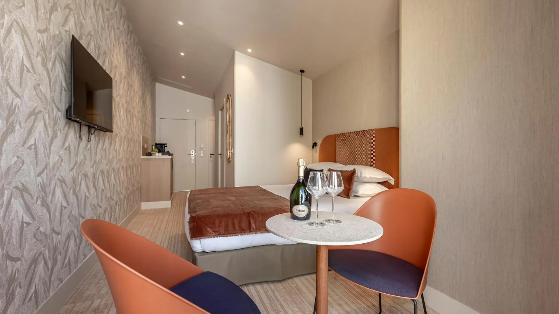 Suites Fl - By Sweett Paris 4*,  France