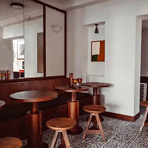 4* Hotel Des Académies Et Des Arts